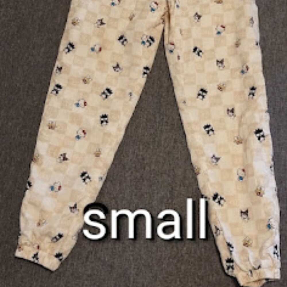 EUC Hello Kitty Checkered Puffer Jogger Pant Hello Kitty Women Size Small